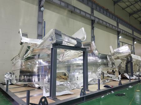 Silver coated thermal shield. (Credit © ITER Organization, http://www.iter.org/) Silver coated thermal shield. (Credit © ITER Organization, http://www.iter.org/)