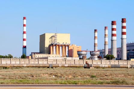 The fast sodium-cooled reactor BN 350 located in Aktau, Kazakhstan, was constructed on the coast of the Caspian Sea. Apart from the generation of electricity and production of plutonium, it also supplied heat to the adjacent desalination facility. (Source: © yevgeniy11 / stock.adobe.com) The fast sodium-cooled reactor BN 350 located in Aktau, Kazakhstan, was constructed on the coast of the Caspian Sea. Apart from the generation of electricity and production of plutonium, it also supplied heat to the adjacent desalination facility. (Source: © yevgeniy11 / stock.adobe.com)