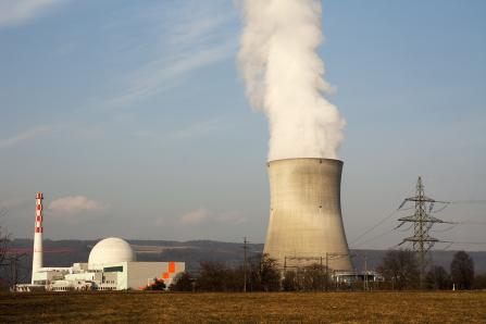 The power plant’s tertiary circuit provides steam condensation at the turbine output. Condensation heat is removed through the cooling towers into the atmosphere. (Source: © Massimo Cavallo / stock.adobe.com) The power plant’s tertiary circuit provides steam condensation at the turbine output. Condensation heat is removed through the cooling towers into the atmosphere. (Source: © Massimo Cavallo / stock.adobe.com)